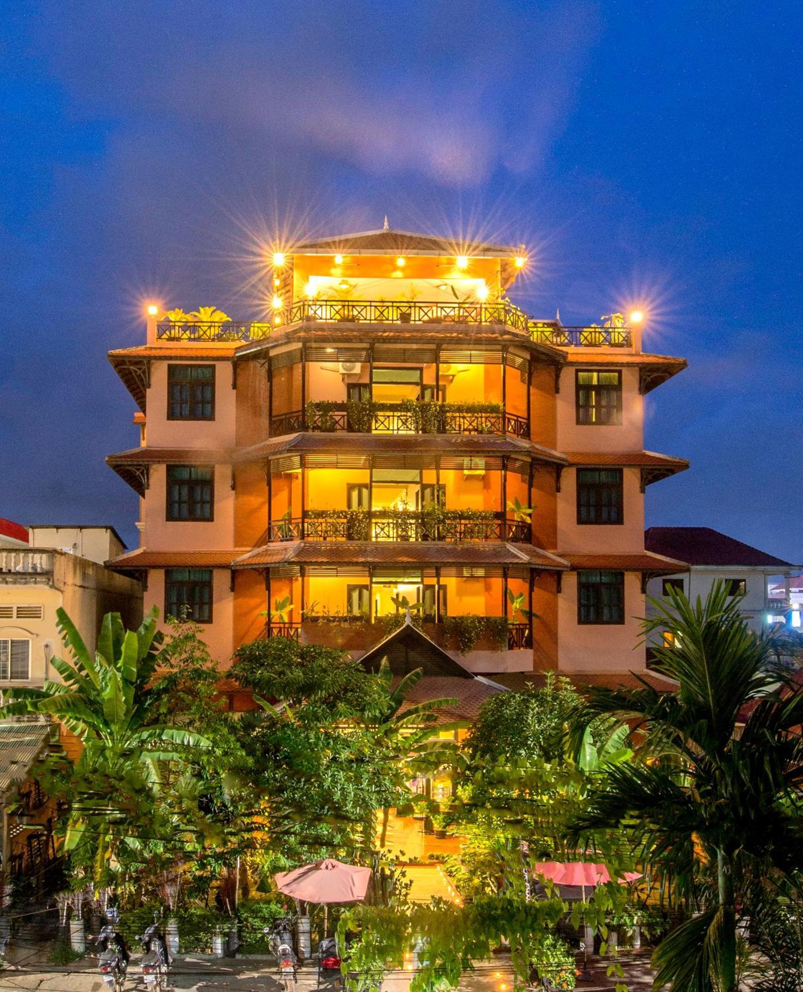 อังกอร์ พาโนรามิค บูติก โฮเทล Hotel เสียมราฐ ภายนอก รูปภาพ