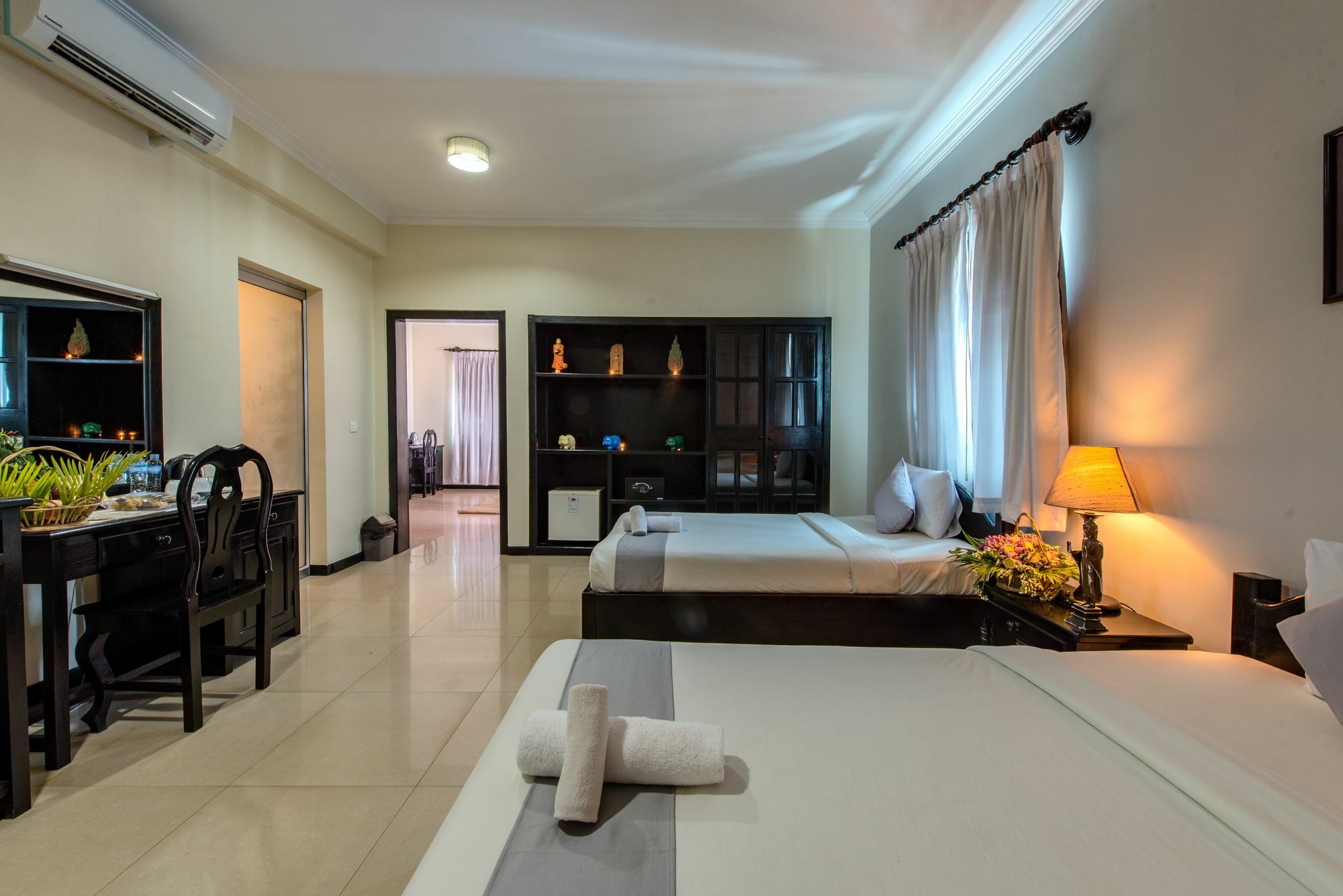 อังกอร์ พาโนรามิค บูติก โฮเทล Hotel เสียมราฐ ภายนอก รูปภาพ