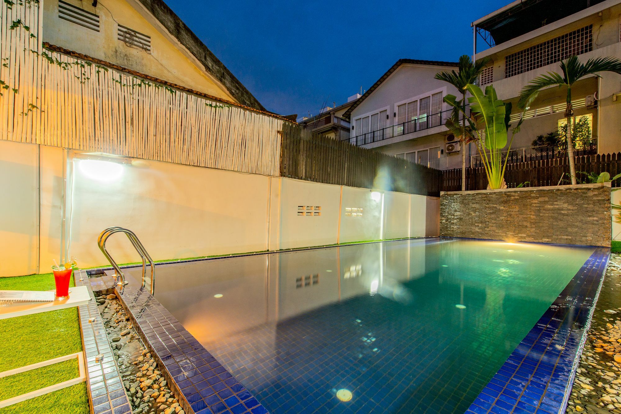 อังกอร์ พาโนรามิค บูติก โฮเทล Hotel เสียมราฐ ภายนอก รูปภาพ