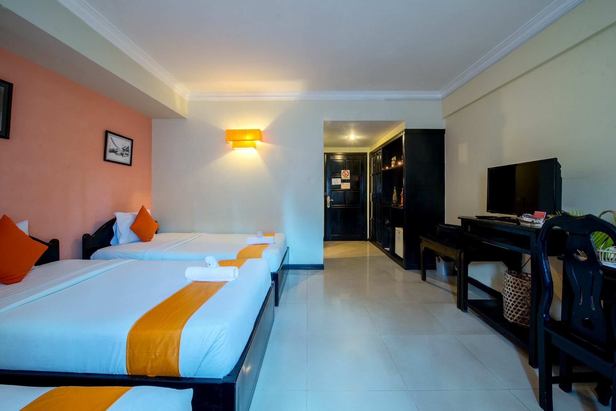 อังกอร์ พาโนรามิค บูติก โฮเทล Hotel เสียมราฐ ภายนอก รูปภาพ