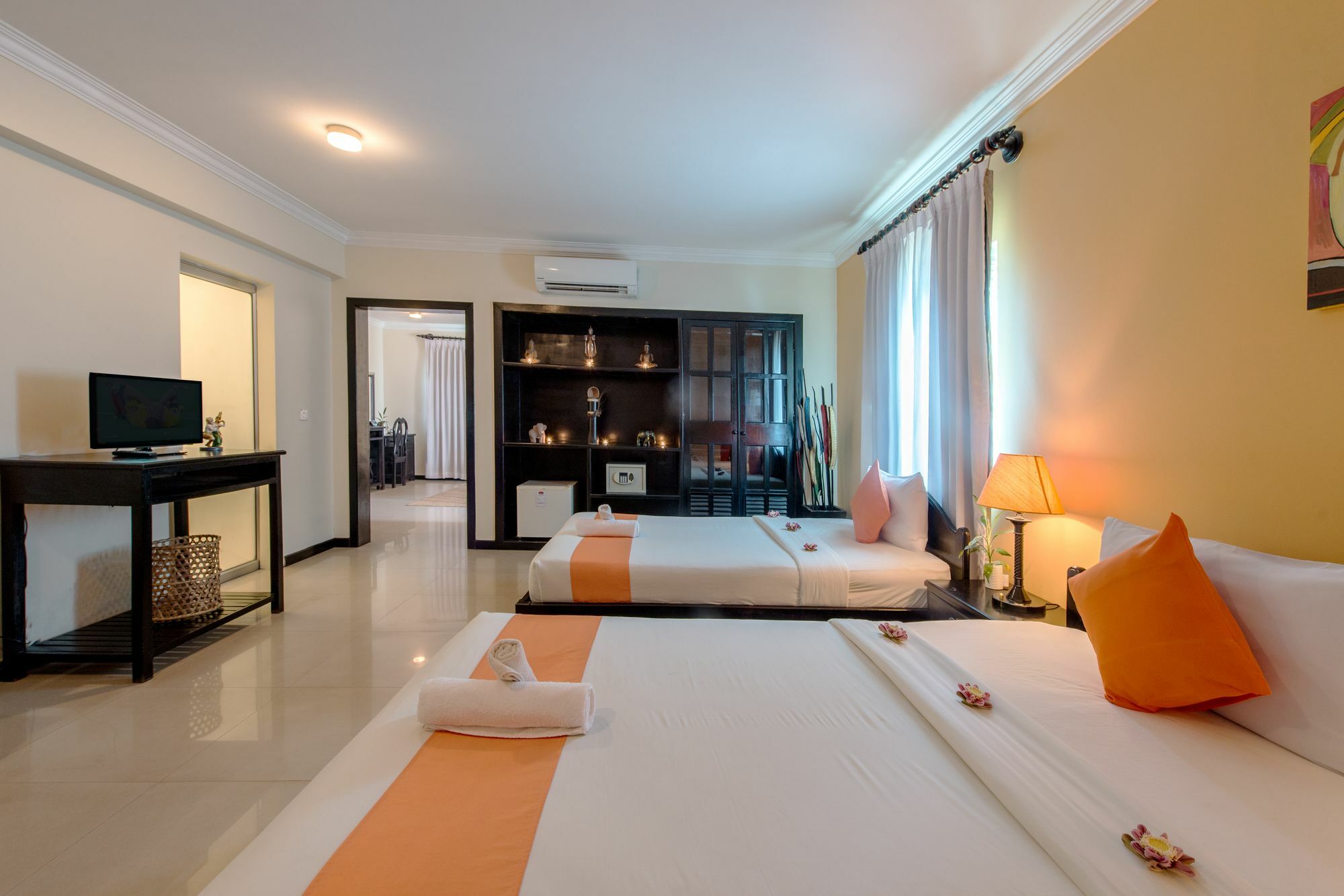 อังกอร์ พาโนรามิค บูติก โฮเทล Hotel เสียมราฐ ภายนอก รูปภาพ