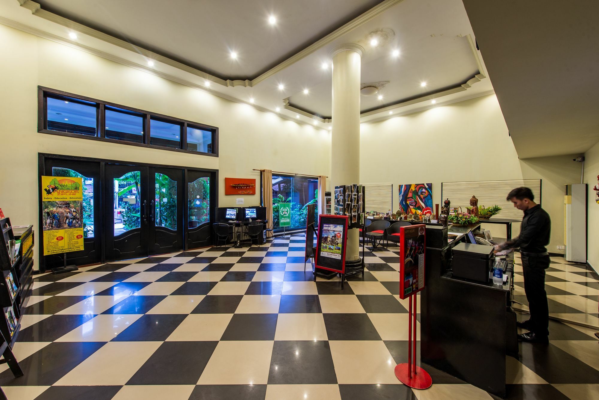 อังกอร์ พาโนรามิค บูติก โฮเทล Hotel เสียมราฐ ภายนอก รูปภาพ