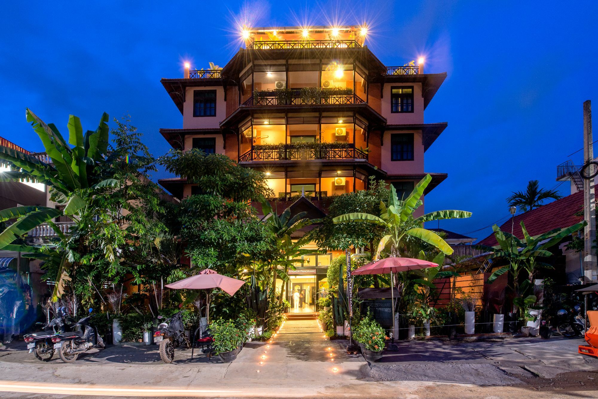 อังกอร์ พาโนรามิค บูติก โฮเทล Hotel เสียมราฐ ภายนอก รูปภาพ